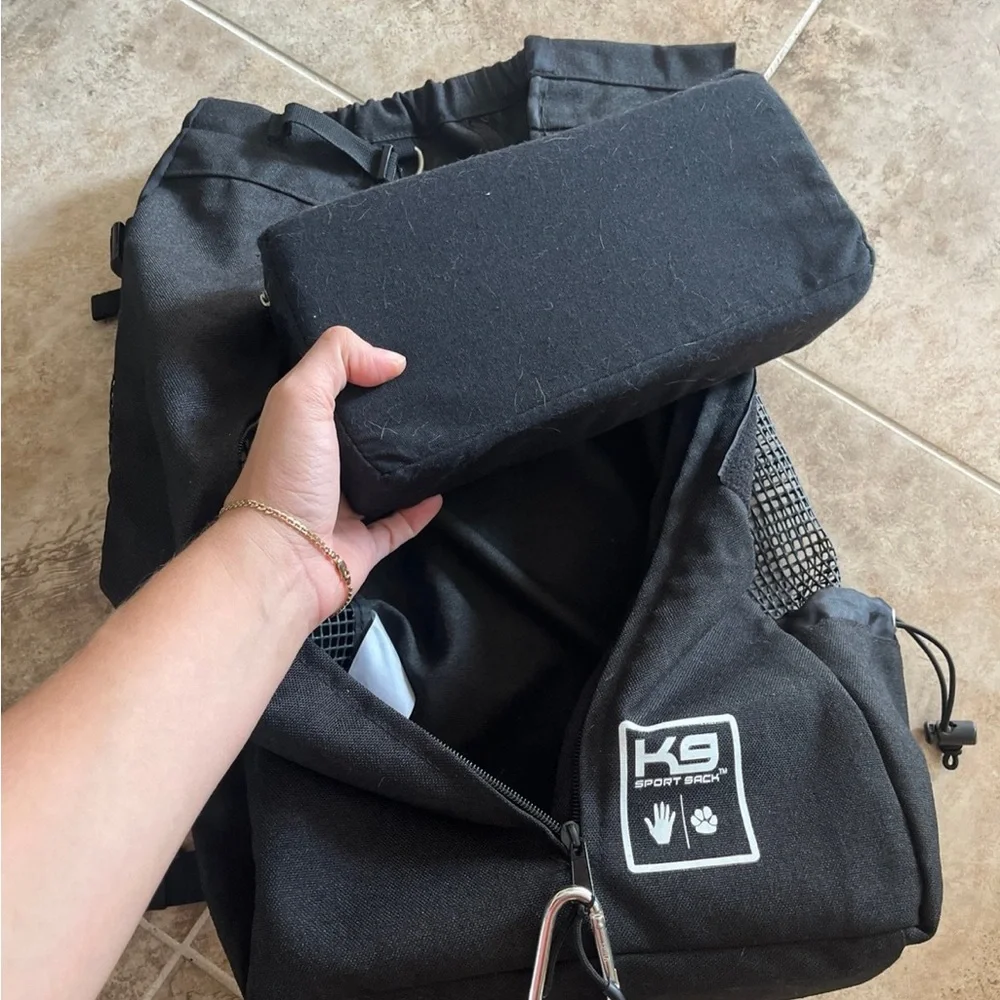 Black Dog Travel Backpack by Unknown Brand